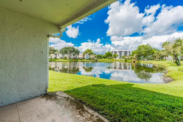 $290,000 | 2003 Bridgewood Drive, Unit 2003, Boca Raton, FL 33434