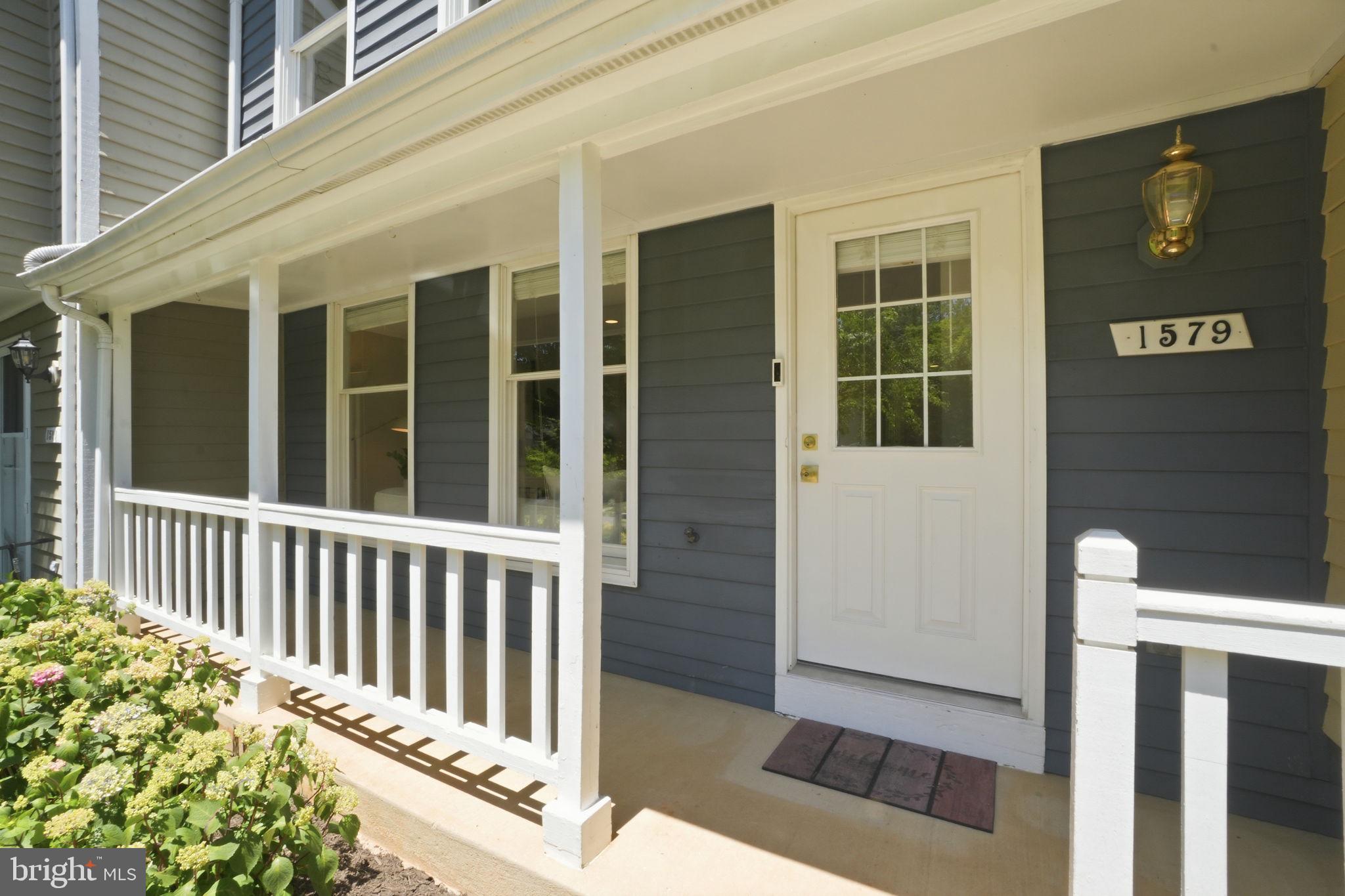 1579 Poplar Grove Drive Reston, VA 20194 - Photo 2 of 25