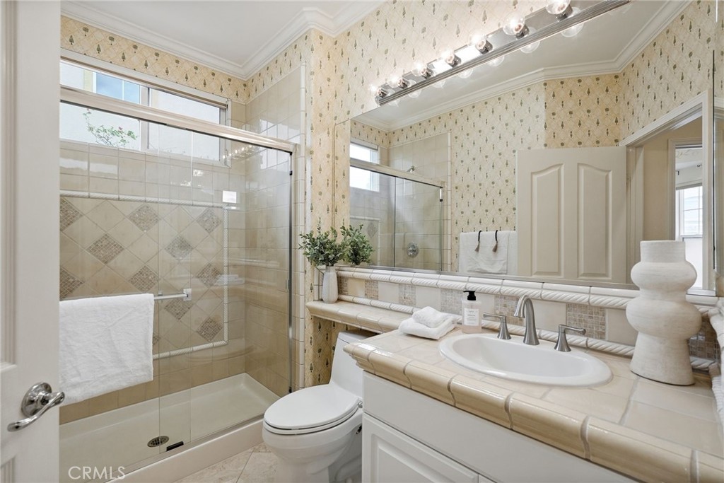 20356 Vía Cellini Porter Ranch, CA 91326 - Photo 32 of 62
