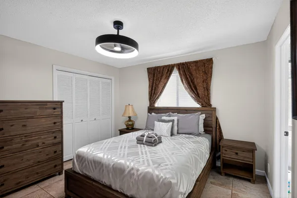 $6,500 | 168 Thornton Drive, Palm Beach Gardens, FL 33418