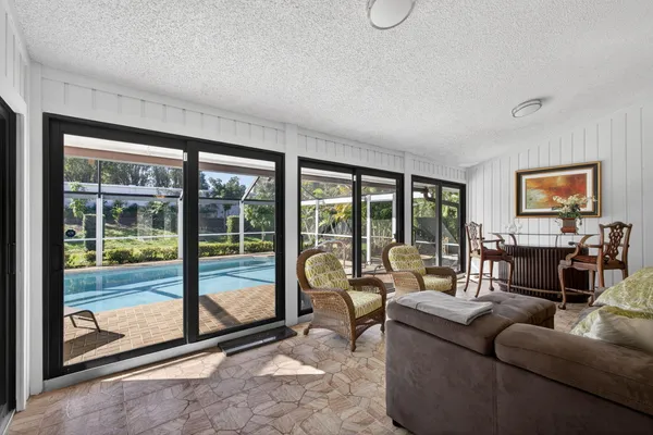 $6,500 | 168 Thornton Drive, Palm Beach Gardens, FL 33418