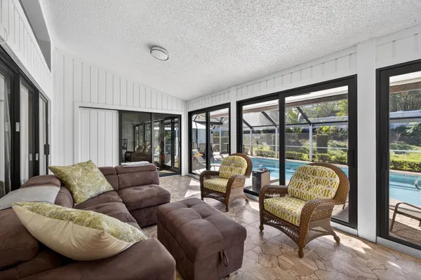 $6,500 | 168 Thornton Drive, Palm Beach Gardens, FL 33418