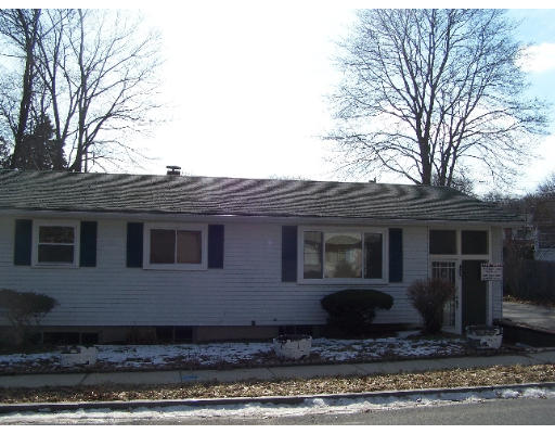 32 Stonehill Road Boston, MA 02136 - Photo 1 of 2 Gallery Image 1