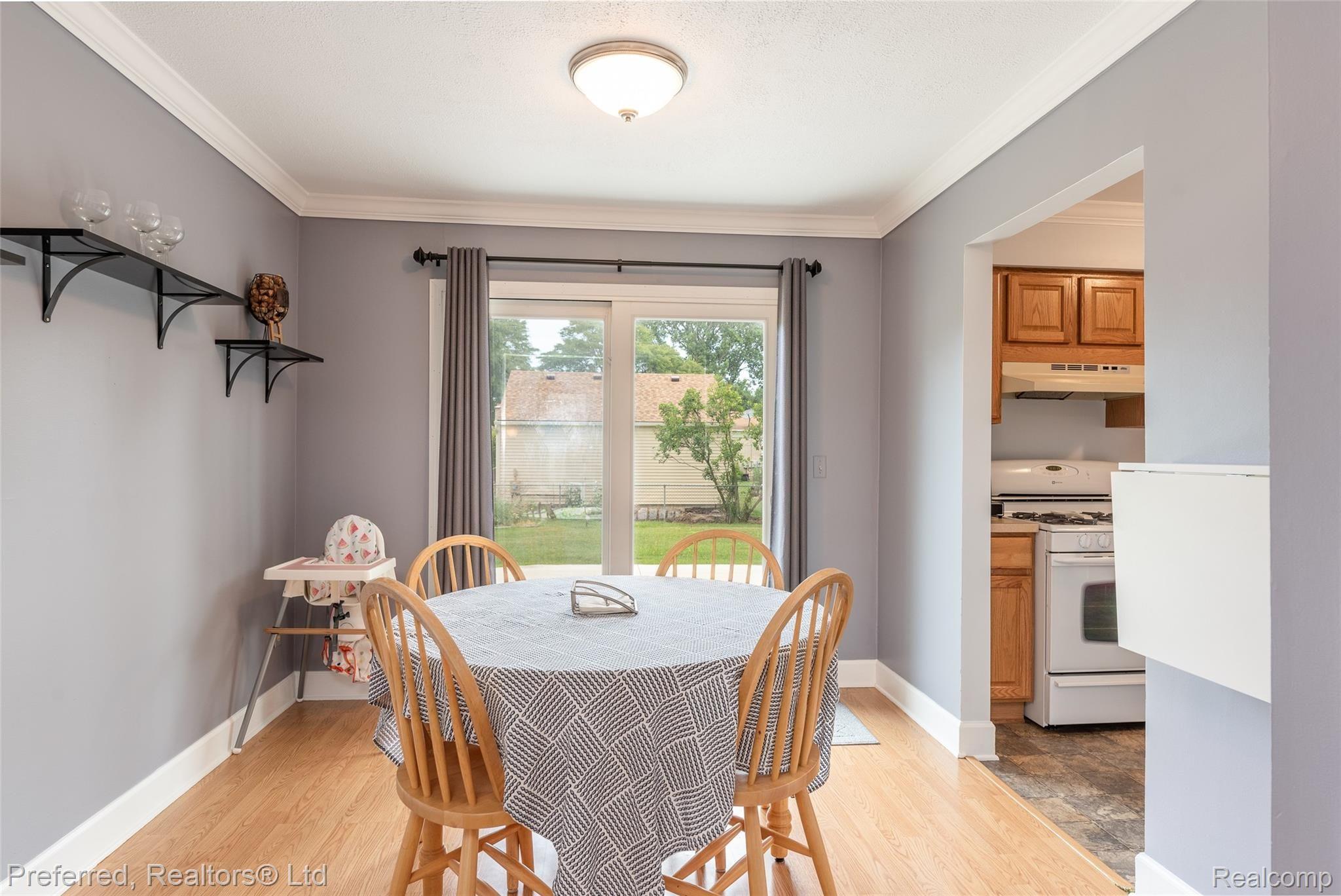 39786 Cheviot Road Canton, MI 48188 - Photo 5 of 36 DSC_2726-Edit.jpg
