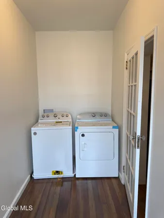 $2,725 | 346 Madison Avenue, Unit 3, Albany, NY 12210