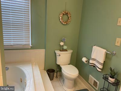 1257 Southampton Road Philadelphia, PA 19116 - Photo 31 of 48