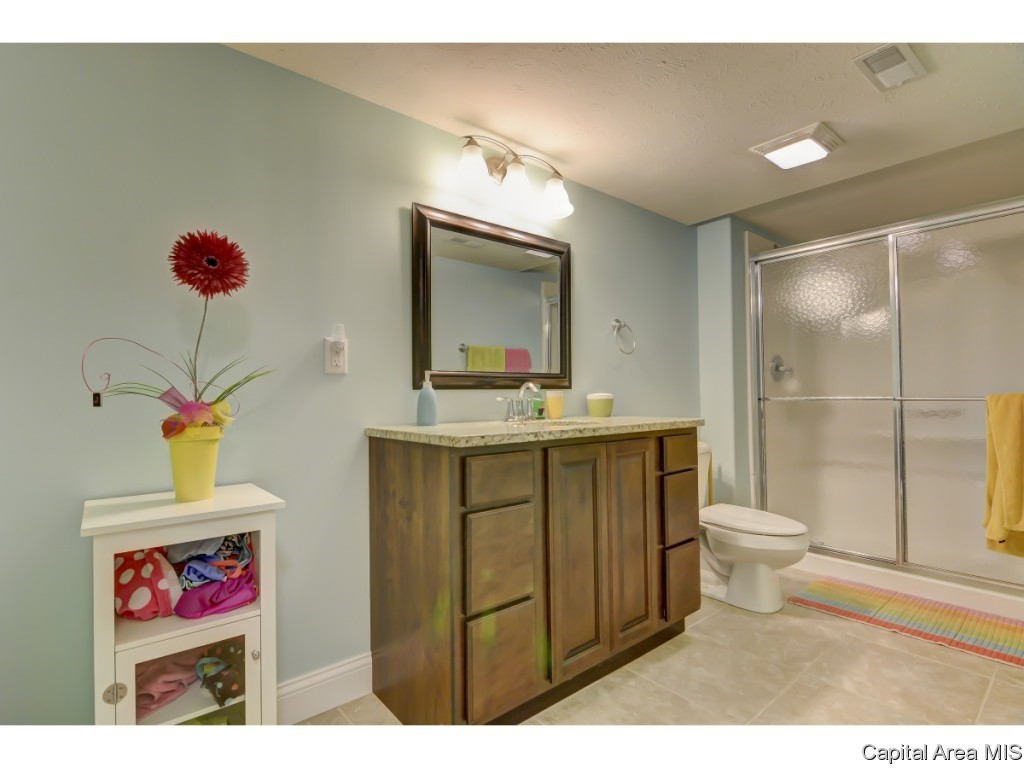 1524 Winston Drive Springfield, IL 62711 - Photo 16 of 30 Gallery Image 16
