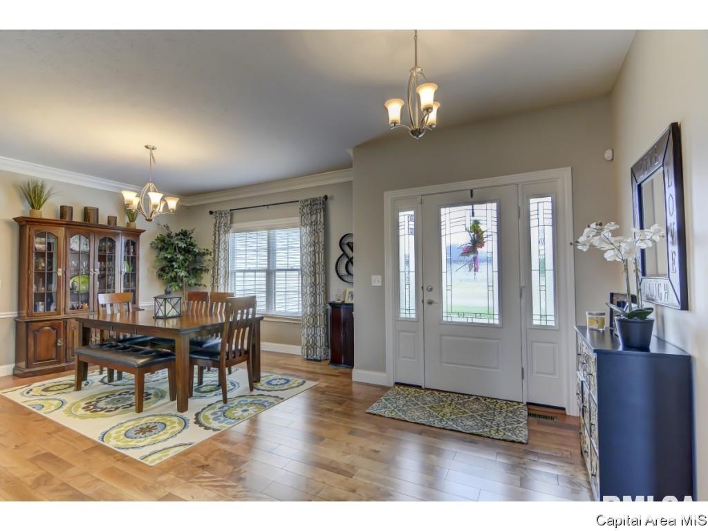1524 Winston Drive Springfield, IL 62711 - Photo 10 of 30 Gallery Image 10
