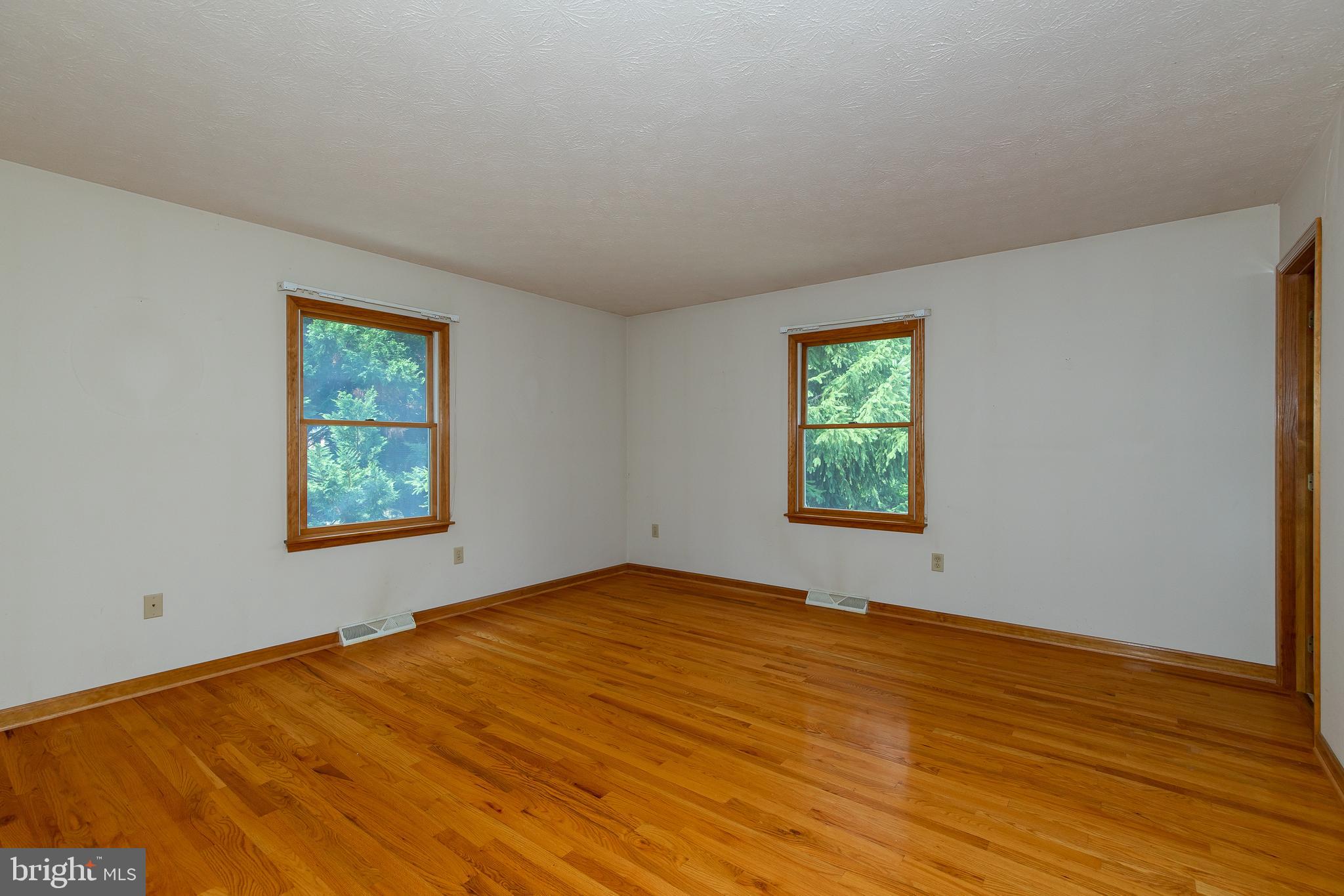 1435 Reynolds Road Cross Junction, VA 22625 - Photo 11 of 20