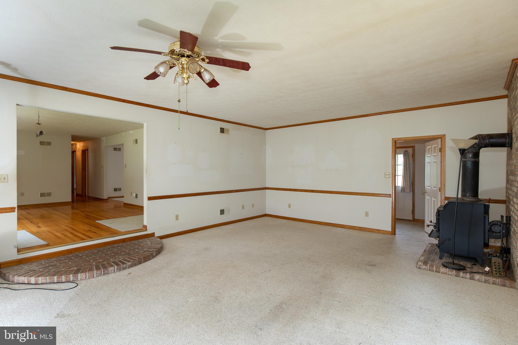 1435 Reynolds Road Cross Junction, VA 22625 - Photo 7 of 20