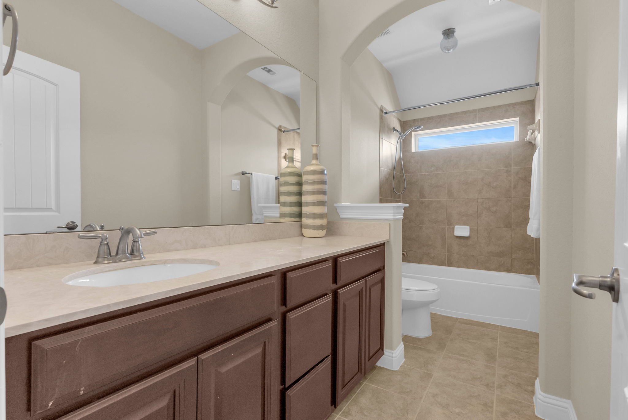 13319 Lake Chesdin Road Houston, TX 77044 - Photo 28 of 37 Gallery Image 28