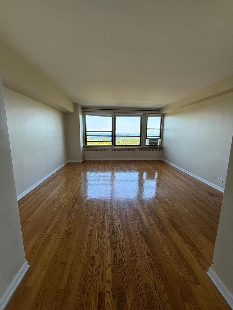 4180 North Marine Drive, Unit 1206 Chicago, IL 60613 - Photo 2 of 7