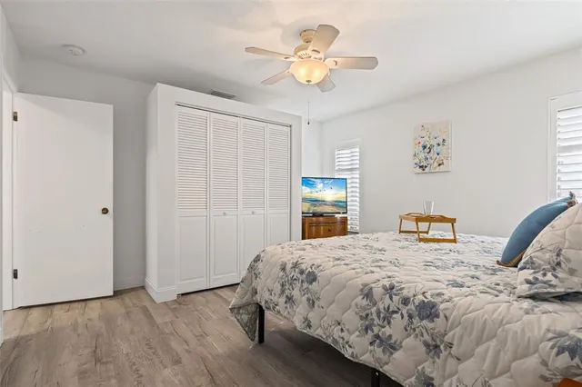 $2,995 | 7215 Westmoreland Drive, Sarasota, FL 34243