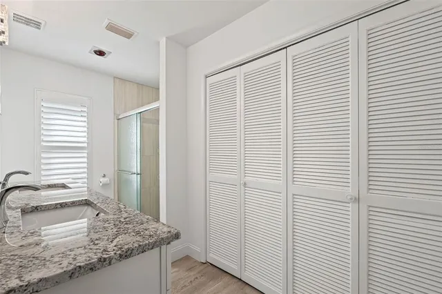 $2,995 | 7215 Westmoreland Drive, Sarasota, FL 34243