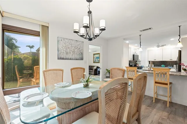 $2,995 | 7215 Westmoreland Drive, Sarasota, FL 34243