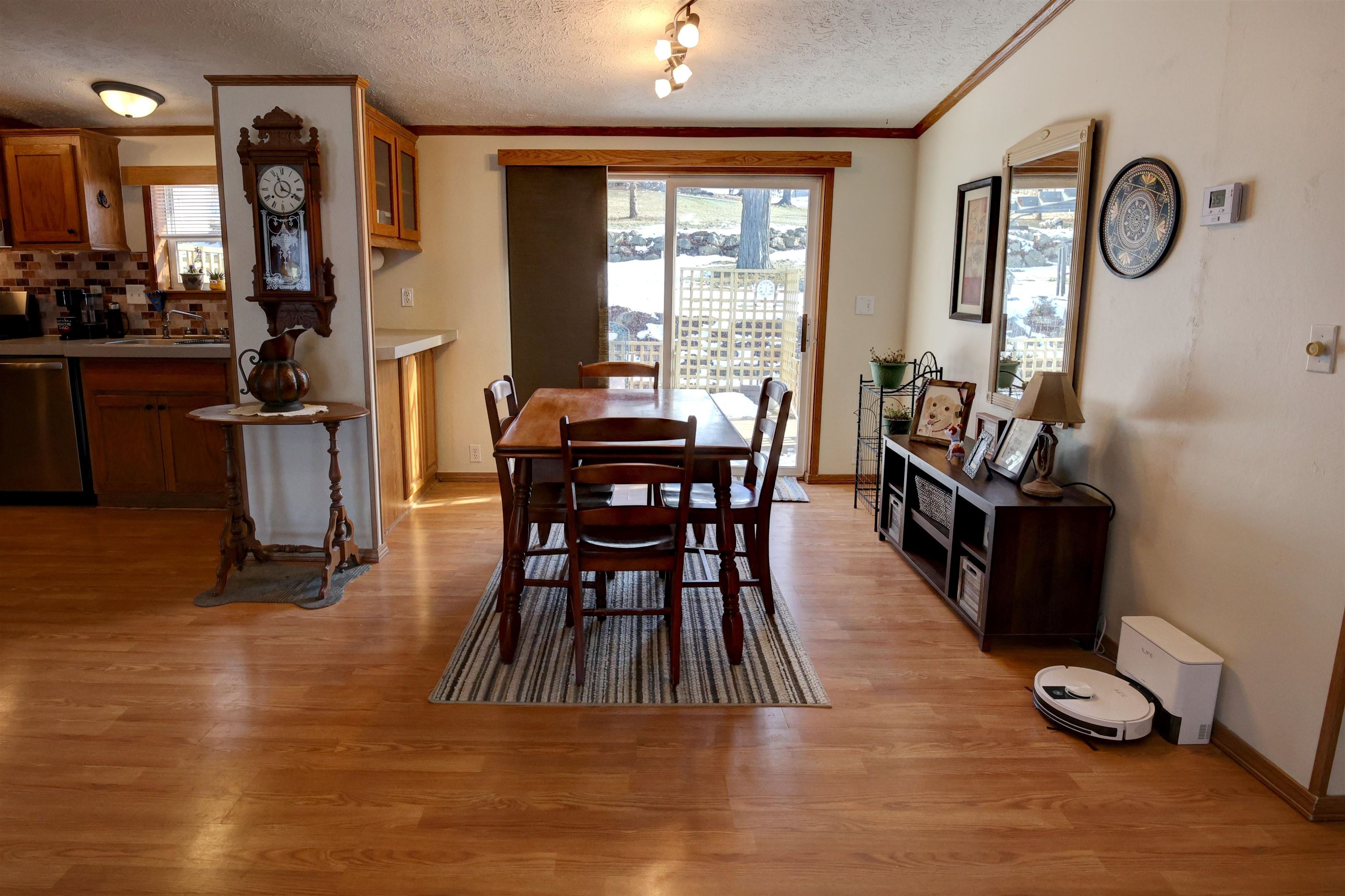 410 Railroad Street Rio, WI 53960 - Photo 11 of 30