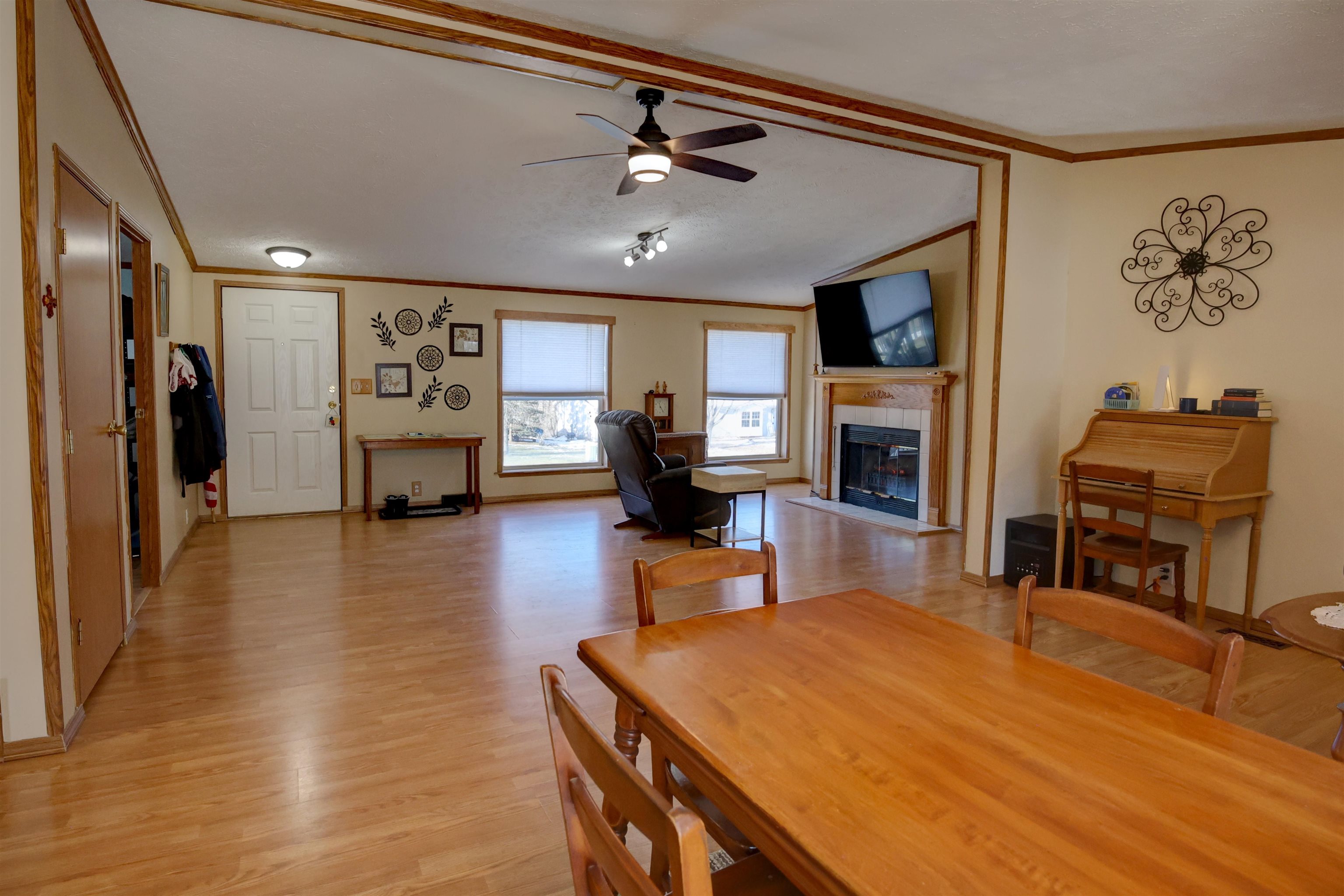 410 Railroad Street Rio, WI 53960 - Photo 15 of 30