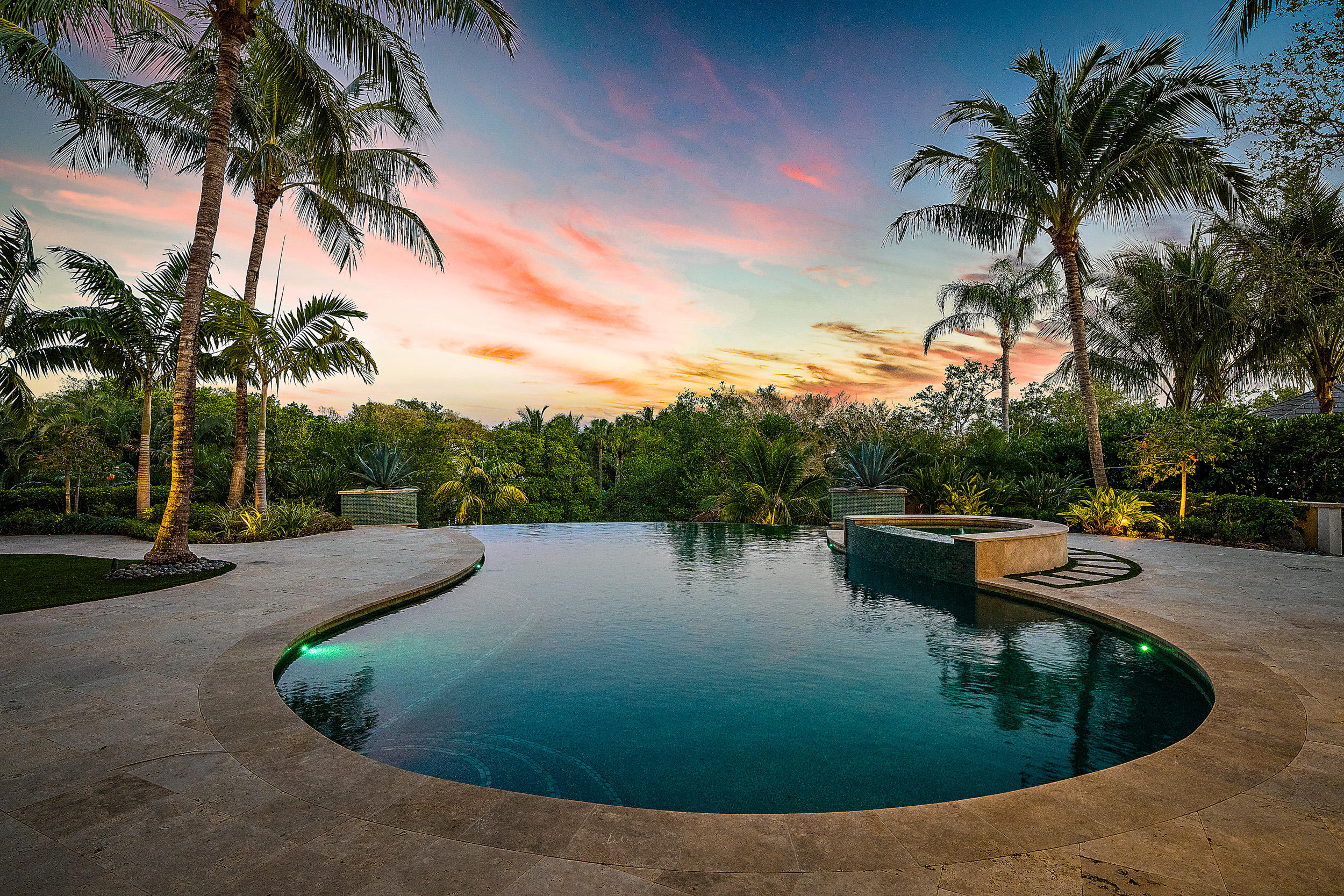 12358 Ridge Road North Palm Beach, FL 33408 - Photo 22 of 23 Dusk View