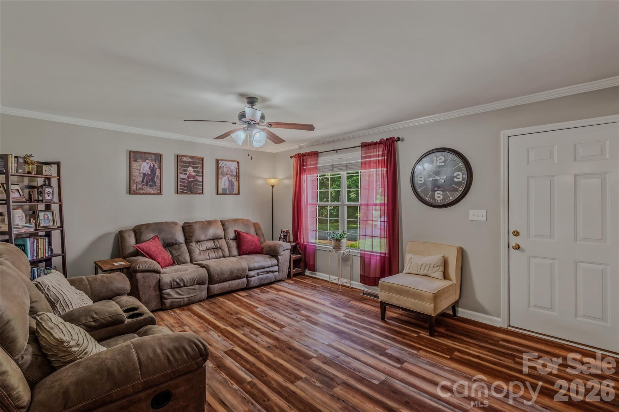 145 Wisconsin Avenue Elkin, NC 28621 - Photo 6 of 30