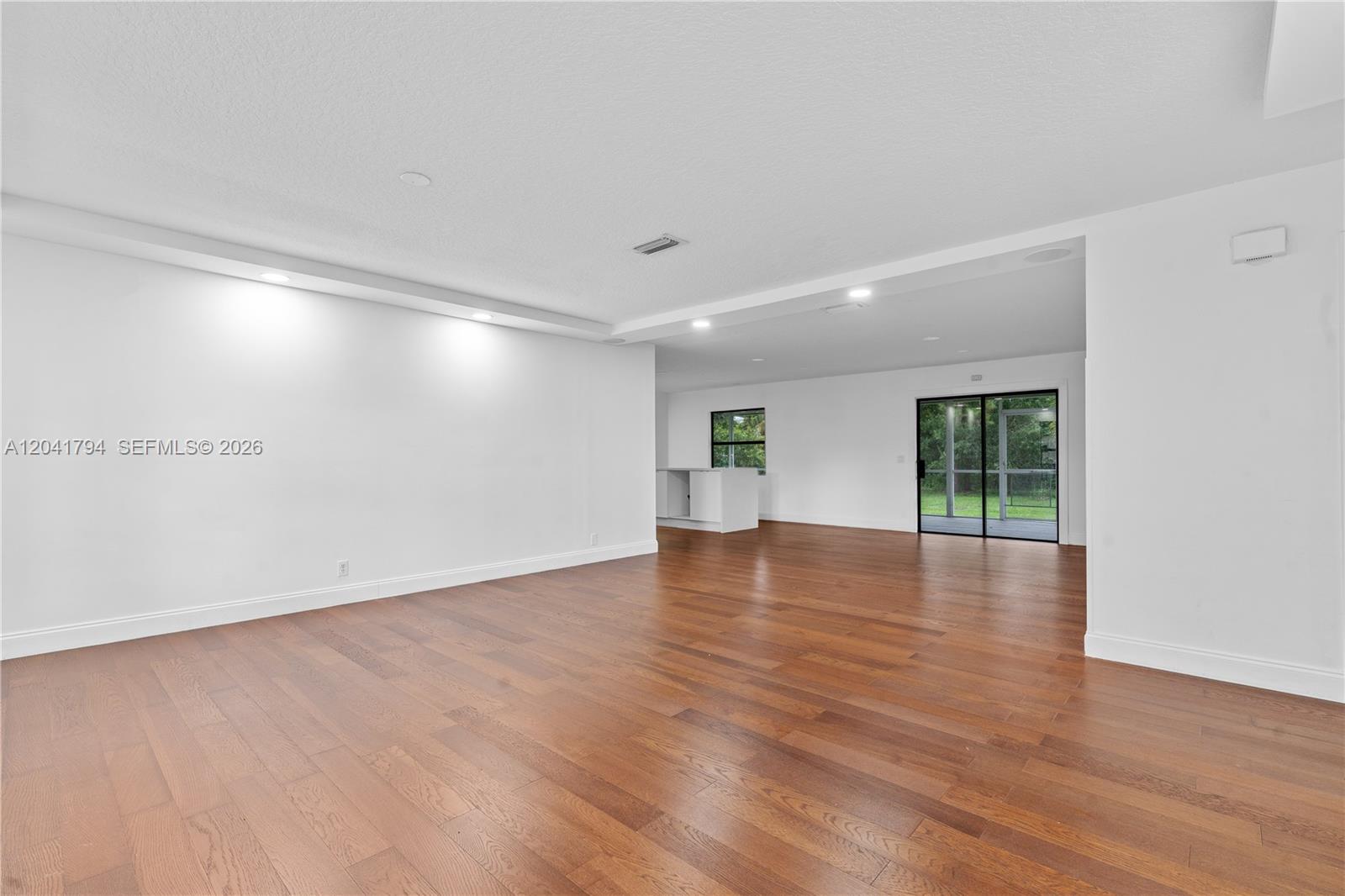 9949 154th Road North Jupiter, FL 33478 - Photo 14 of 33