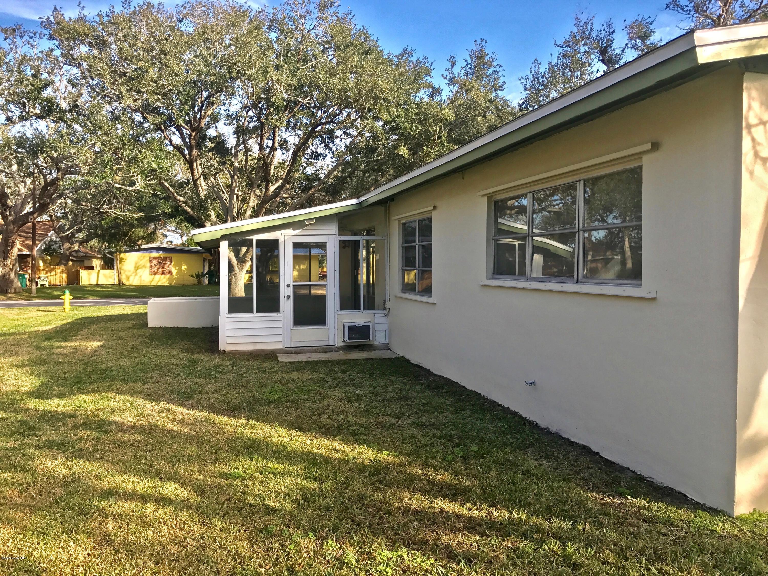 945 Samar Road Cocoa Beach, FL 32931 - Photo 14 of 17 29290AB9-3C40-4FFB-B5D4-103E776141C8