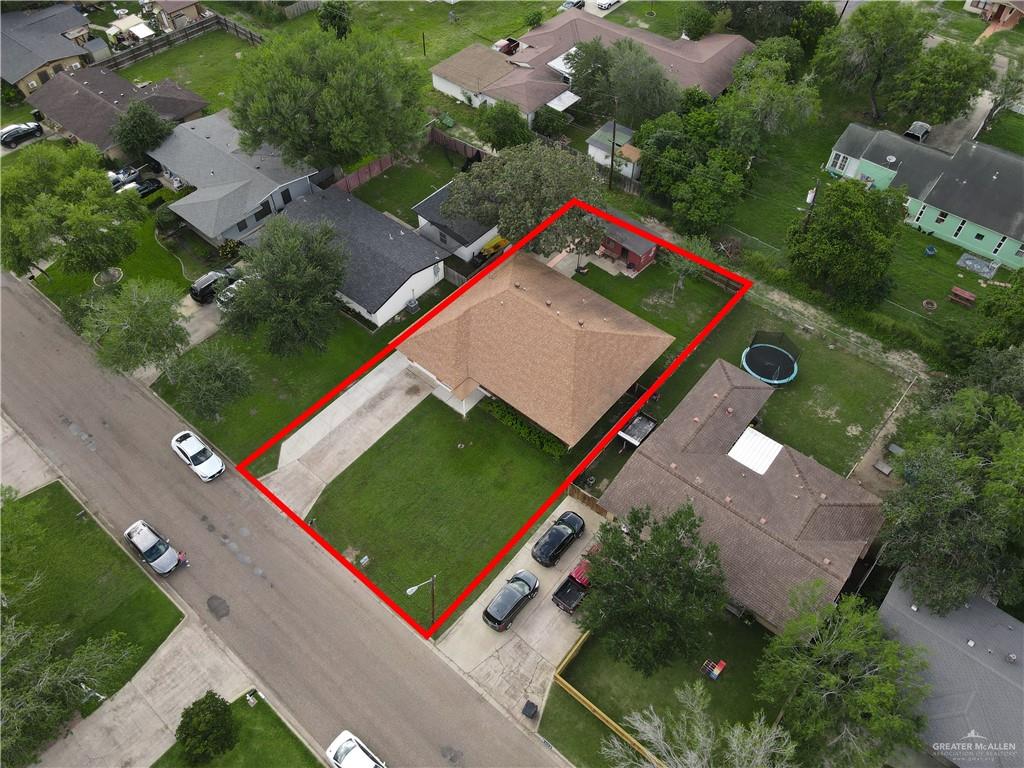 616 5th Street Weslaco, TX 78596 - Photo 9 of 33 an aerial view of a tennis ground