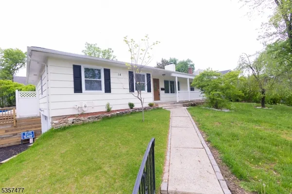 $4,900 | 14 Rohn Street, East Hanover, NJ 07936