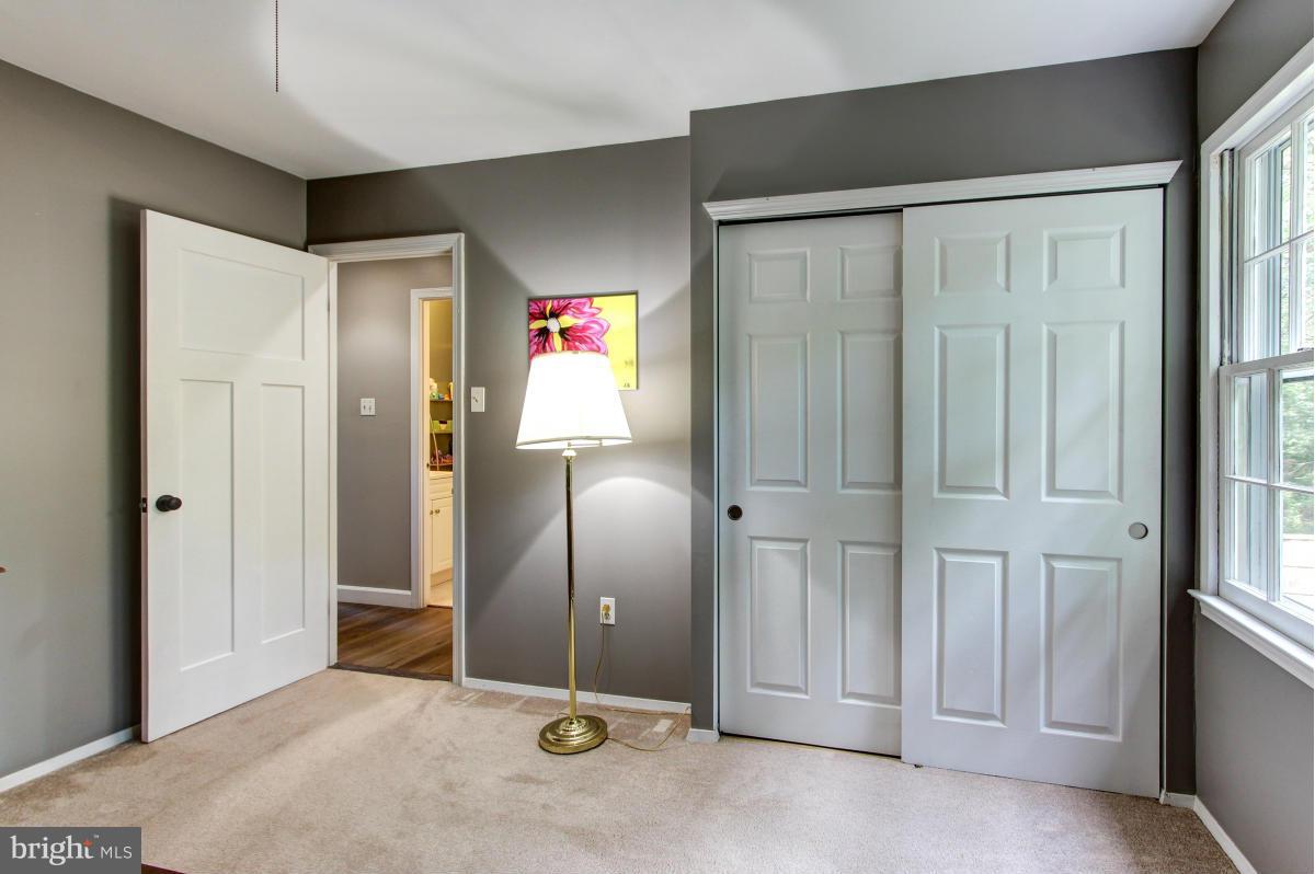 12328 Coleraine Court Reston, VA 20191 - Photo 22 of 30 Bedroom