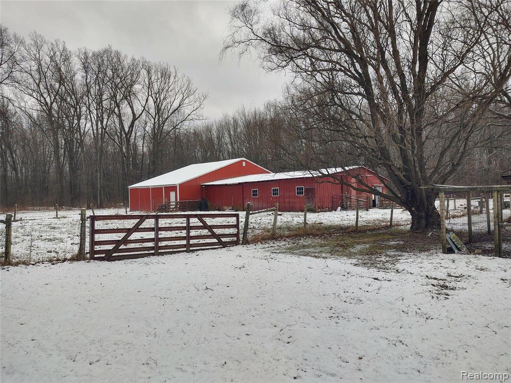 6143 Broadbridge Road Marine City, MI 48039 - Photo 11 of 40 Gallery Image 11