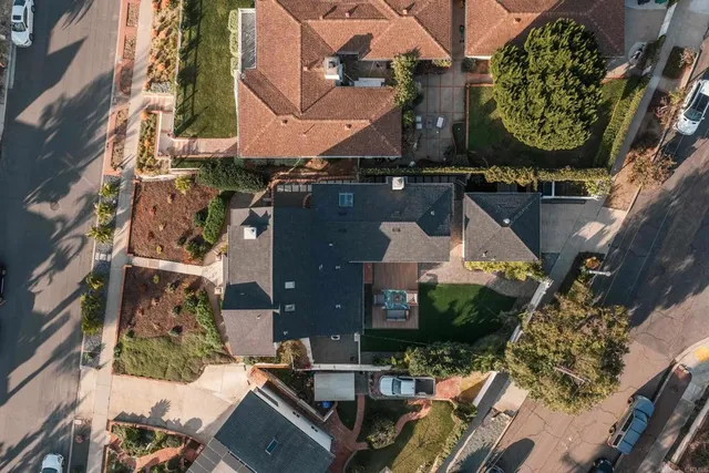 $3,225,000 | 1011 Devonshire Drive, San Diego, CA 92107