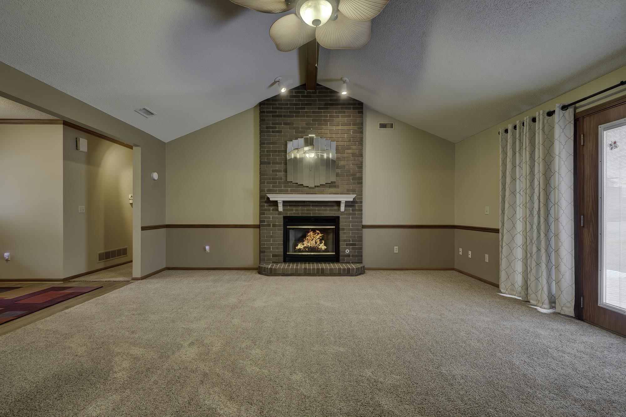 8714 Stand Ridge Run Fort Wayne, IN 46825 - Photo 6 of 34 Gallery Image 6