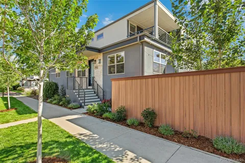 a house view with a outdoor space