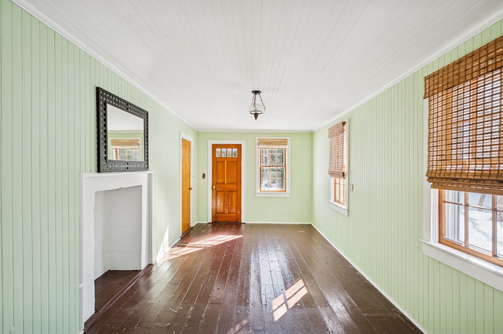 338 Main Street Sag Harbor, NY 11963 - Photo 13 of 21