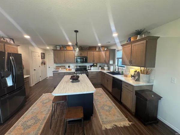 $359,900 | 816 Sycamore Street, Decatur, IN 46733