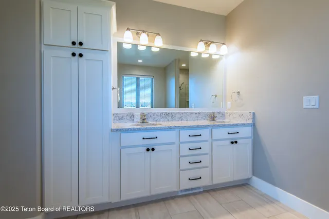 $1,295,000 | 135 Baywood Drive, Driggs, ID 83422