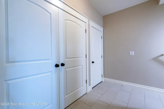 $1,295,000 | 135 Baywood Drive, Driggs, ID 83422