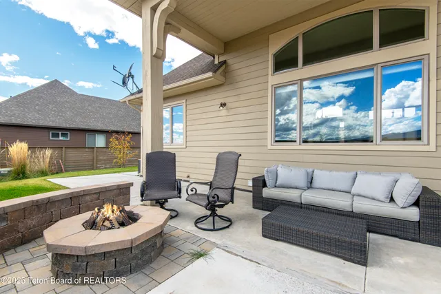 $1,080,000 | 135 Baywood Drive, Driggs, ID 83422