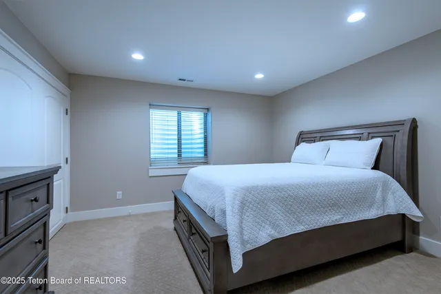 $1,295,000 | 135 Baywood Drive, Driggs, ID 83422