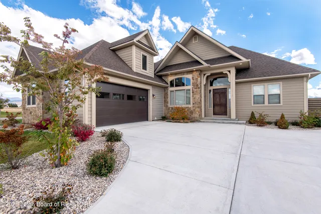 $1,080,000 | 135 Baywood Drive, Driggs, ID 83422