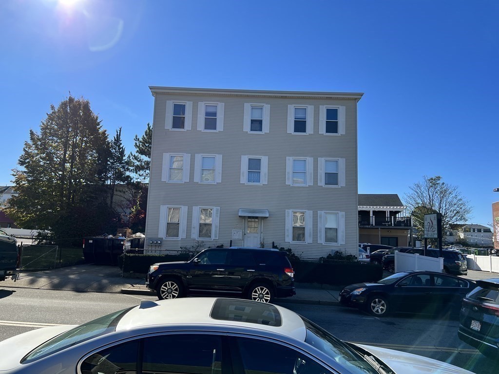 63 Rodman Street Fall River, MA 02721 - Photo 4 of 40