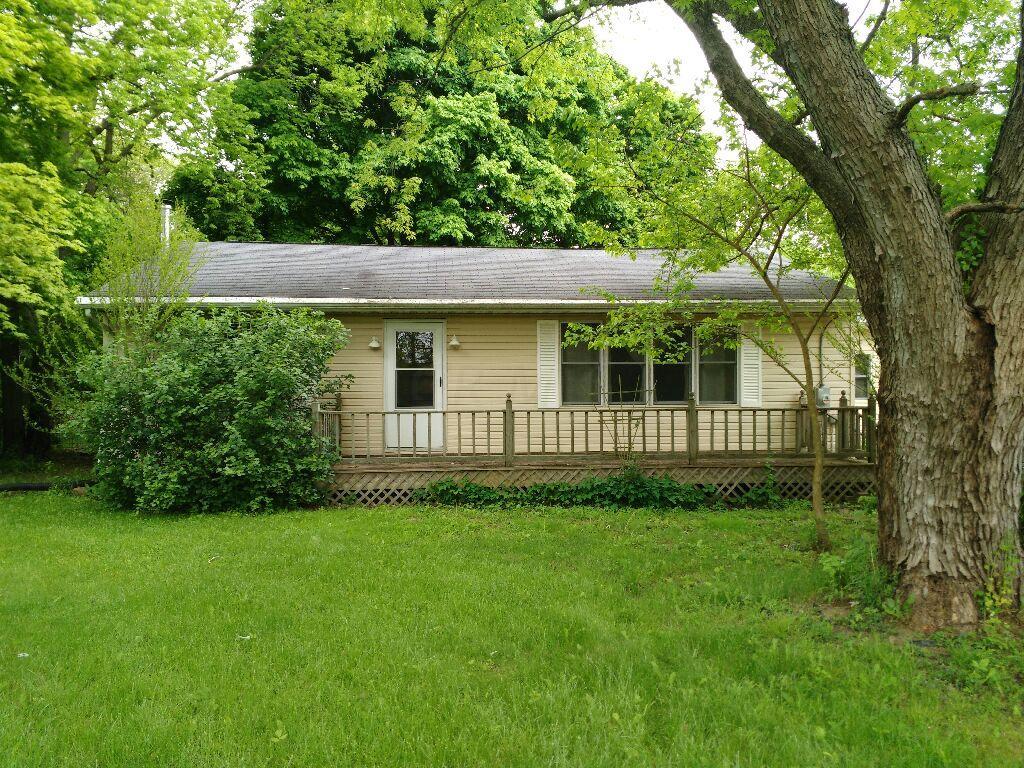 7317 Lancaster Road Hebron, OH 43025 - Photo 1 of 31 Inviting Ranch - Up Dated Kitchen