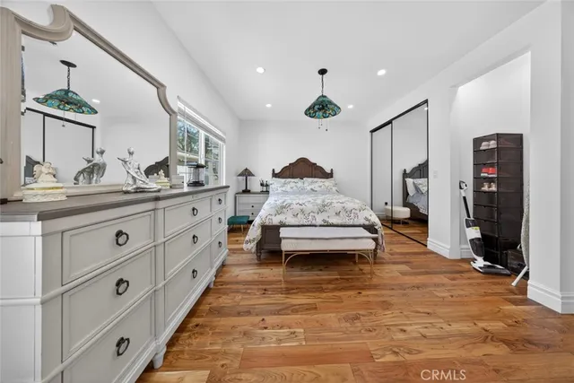 $6,500 | 327 Vine Street, Glendale, CA 91204