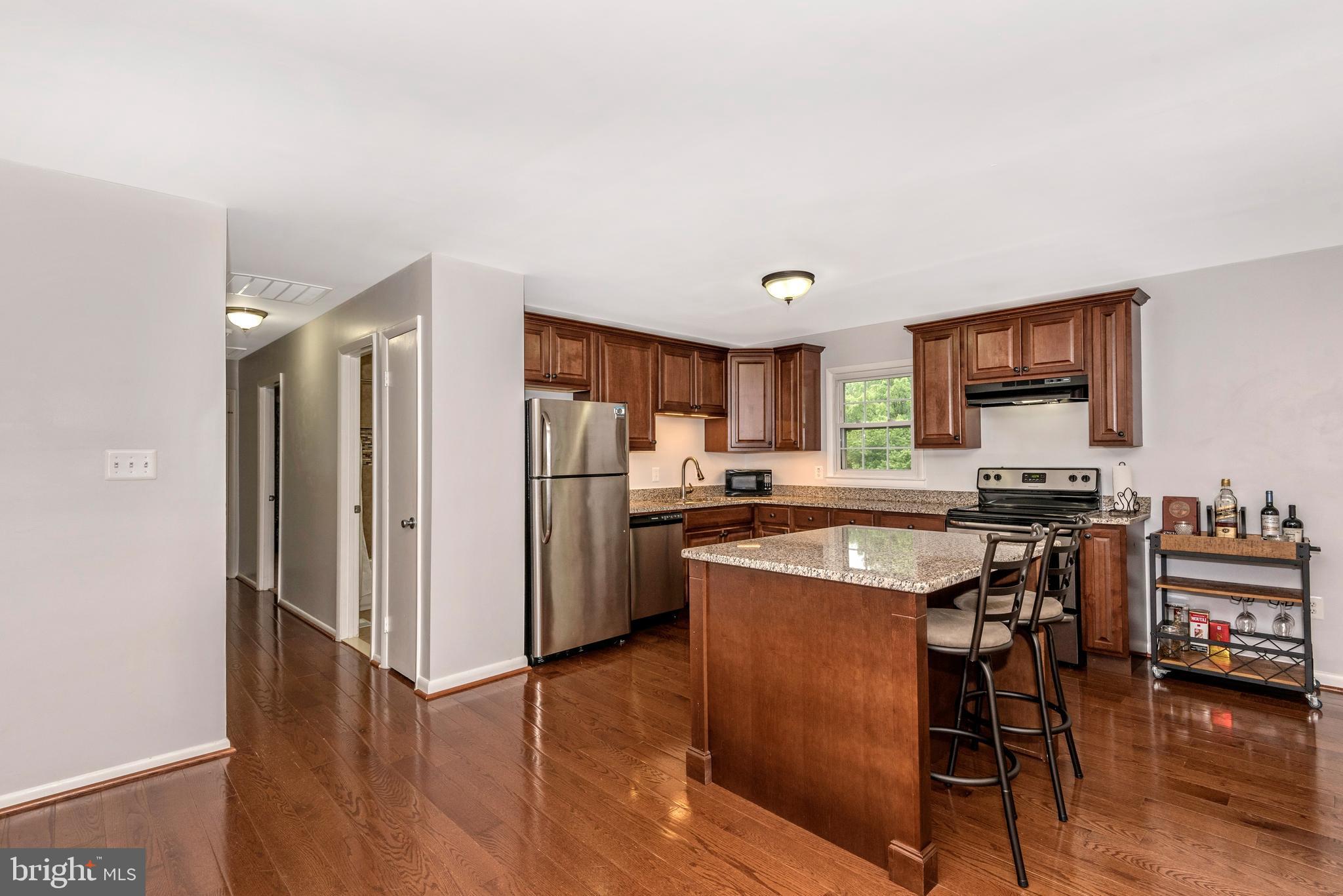 8904 Loughran Road Fort Washington, MD 20744 - Photo 8 of 32 Gallery Image 8
