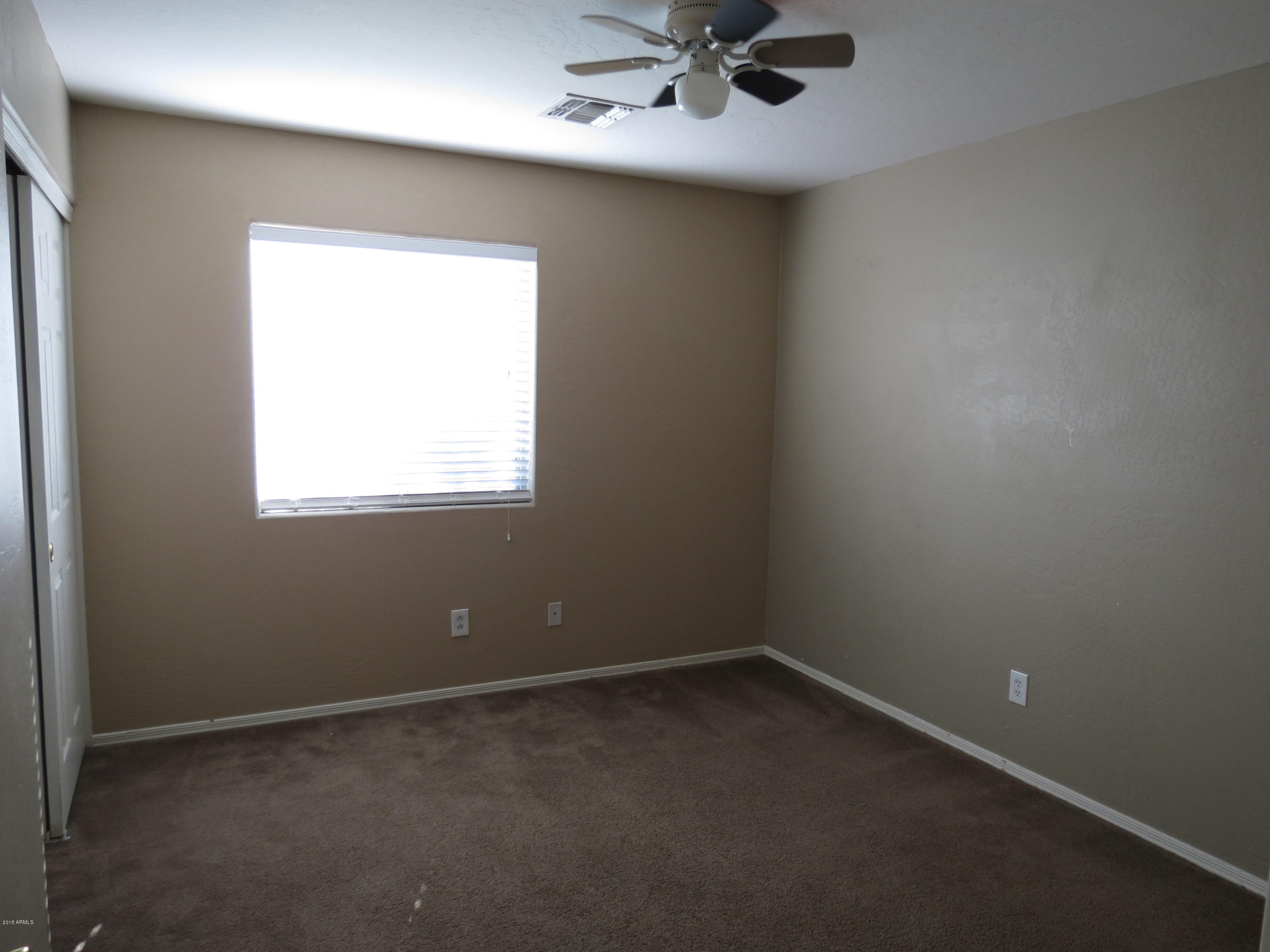 9540 West Heber Road Tolleson, AZ 85353 - Photo 15 of 34 2015-09-24 08.59.53