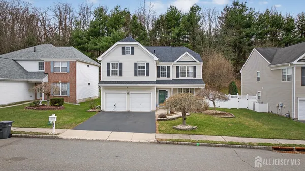 $939,999 | 351 Wedgewood Road, Morganville, NJ 07751