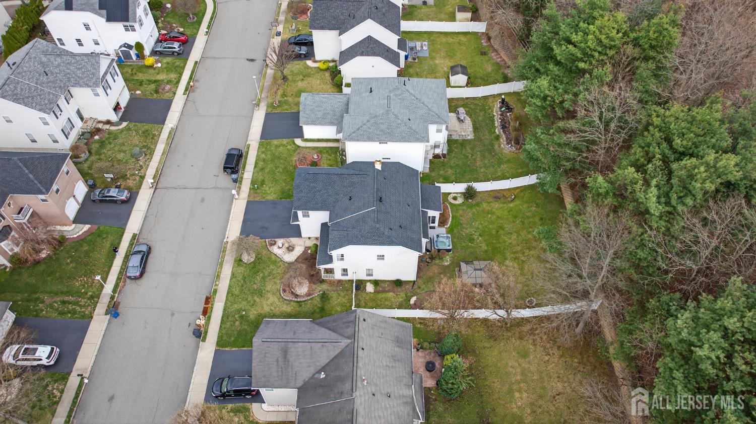 351 Wedgewood Road Morganville, NJ 07751 - Photo 22 of 74