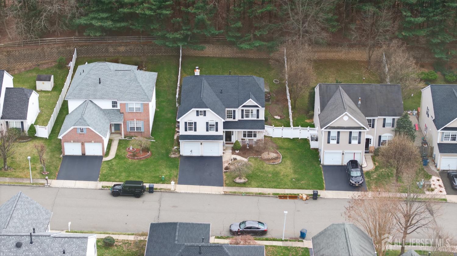 351 Wedgewood Road Morganville, NJ 07751 - Photo 25 of 74