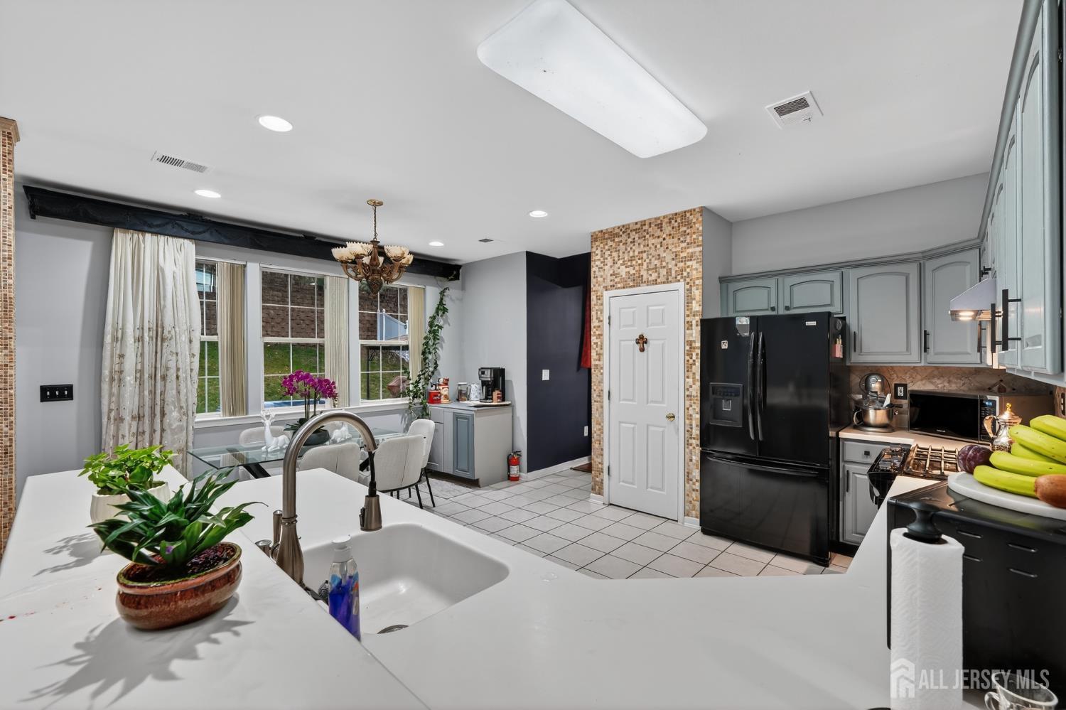 351 Wedgewood Road Morganville, NJ 07751 - Photo 44 of 74