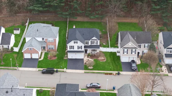 $939,999 | 351 Wedgewood Road, Morganville, NJ 07751