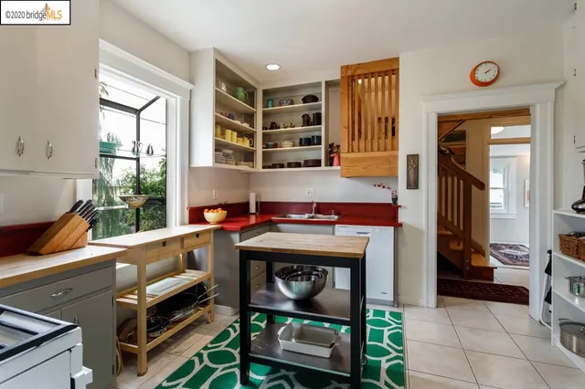 $4,995 | 2930 California Street, Berkeley, CA 94703